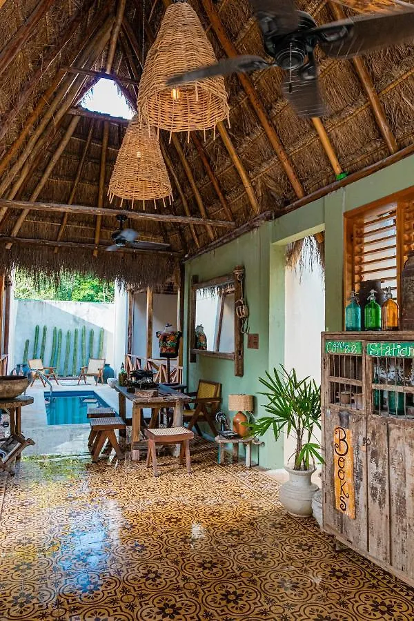 Hotel Alma De Zorro Bacalar